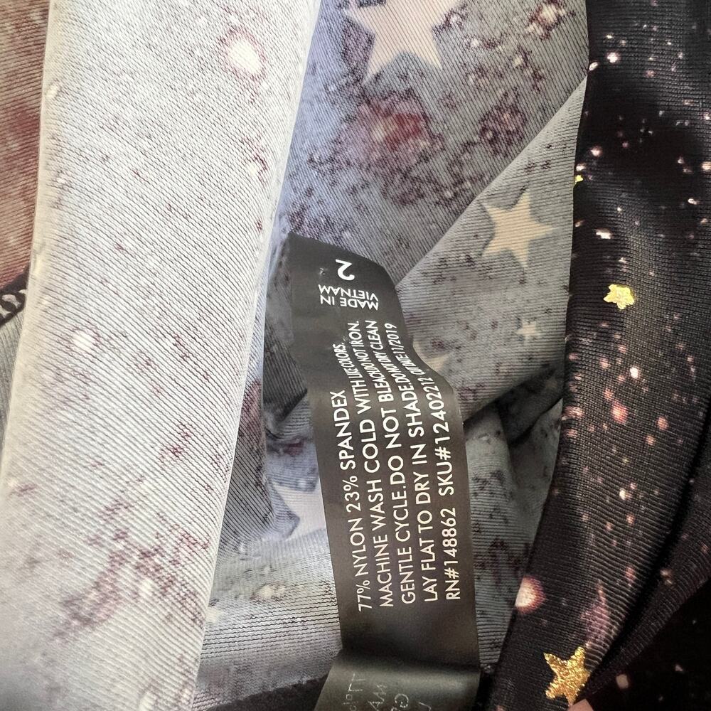 NWT Torrid Celestial Galaxy Long Sleeve Swim Shirt 2X 18/20 - Picture 6 of 8